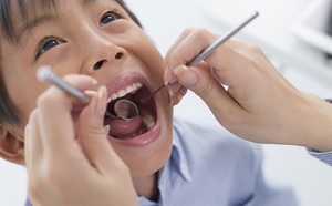 お子様の歯の治療